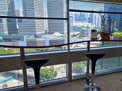 Gateway West (D7), Office #606793971